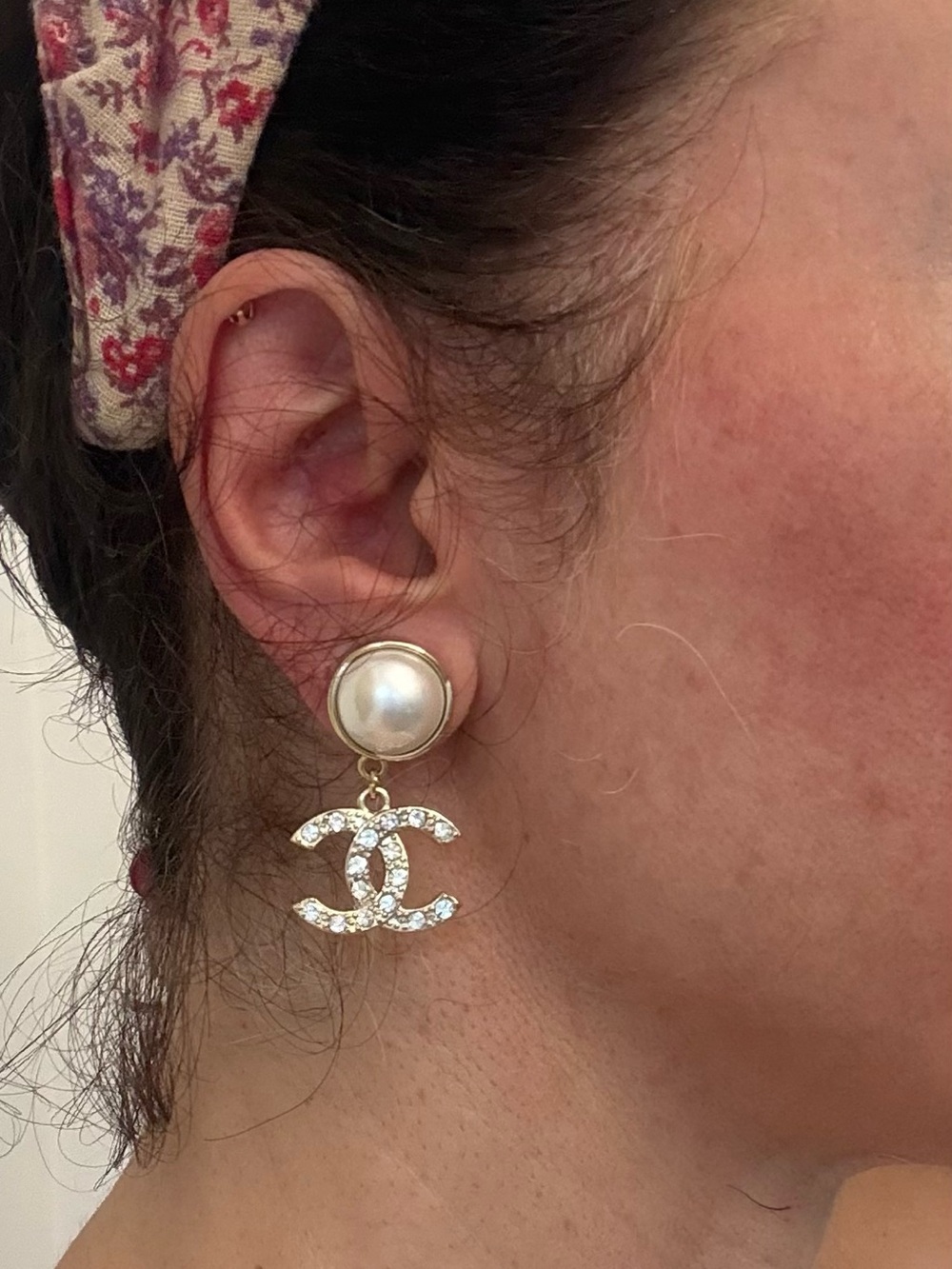 CHANEL Statement Sphere -Crystal Drop Earrings - Picture 4 of 5
